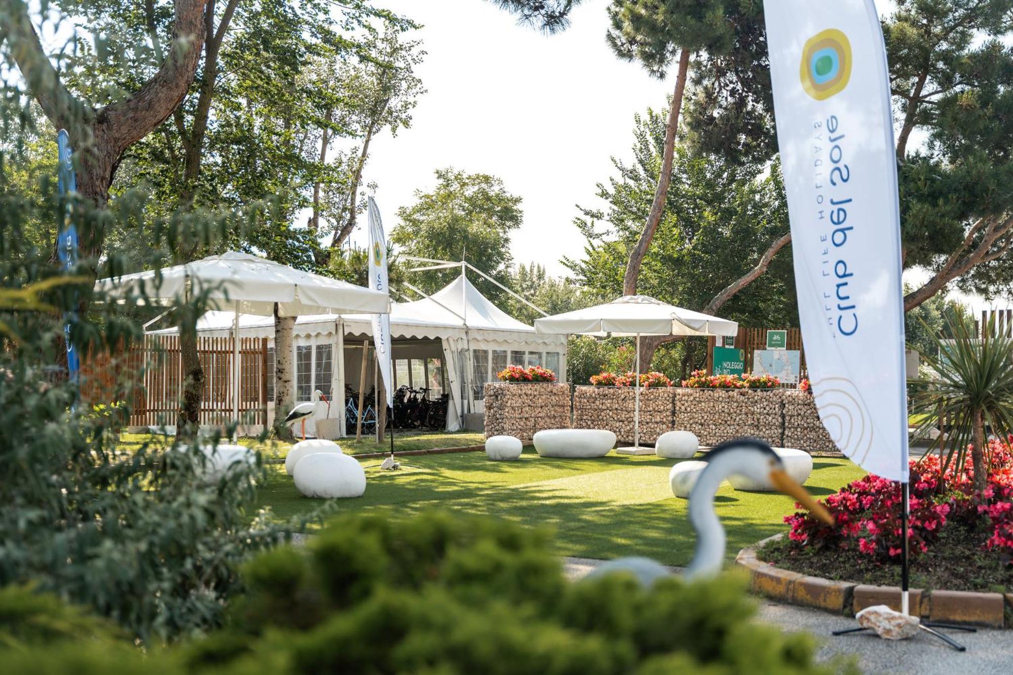 Club Del Sole Spina Family Collection Hotel Lido di Spina Bagian luar foto
